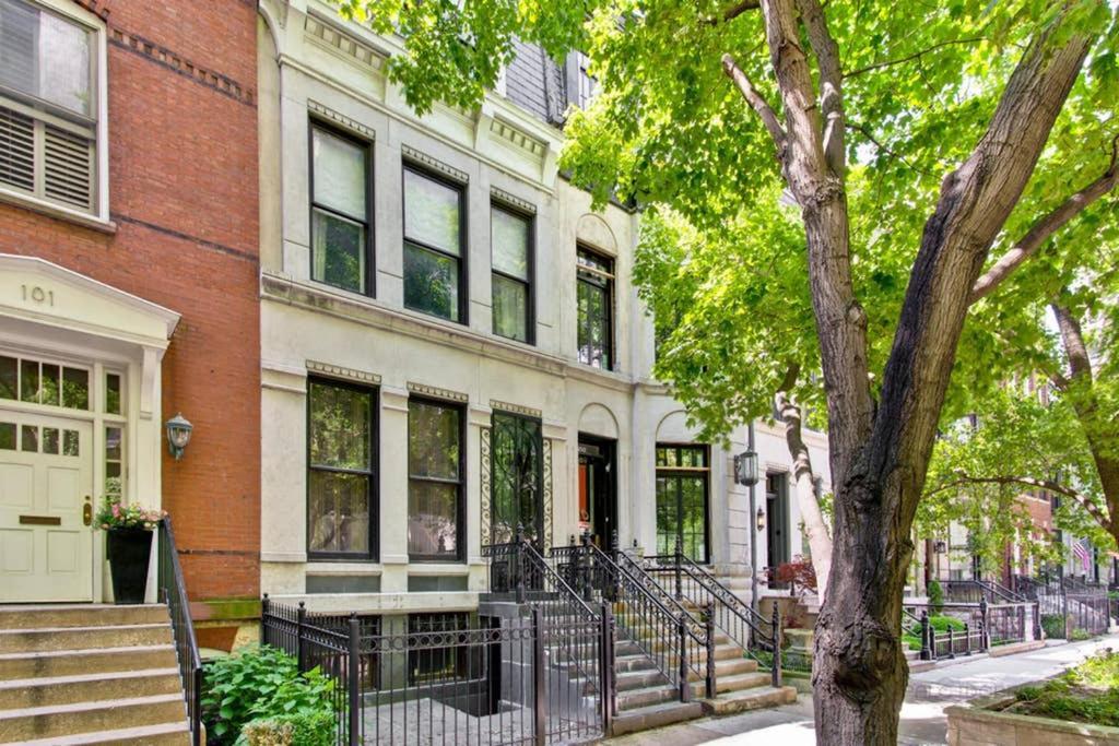Historic Luxury Townhouse In Downtown Chicago Villa Eksteriør billede
